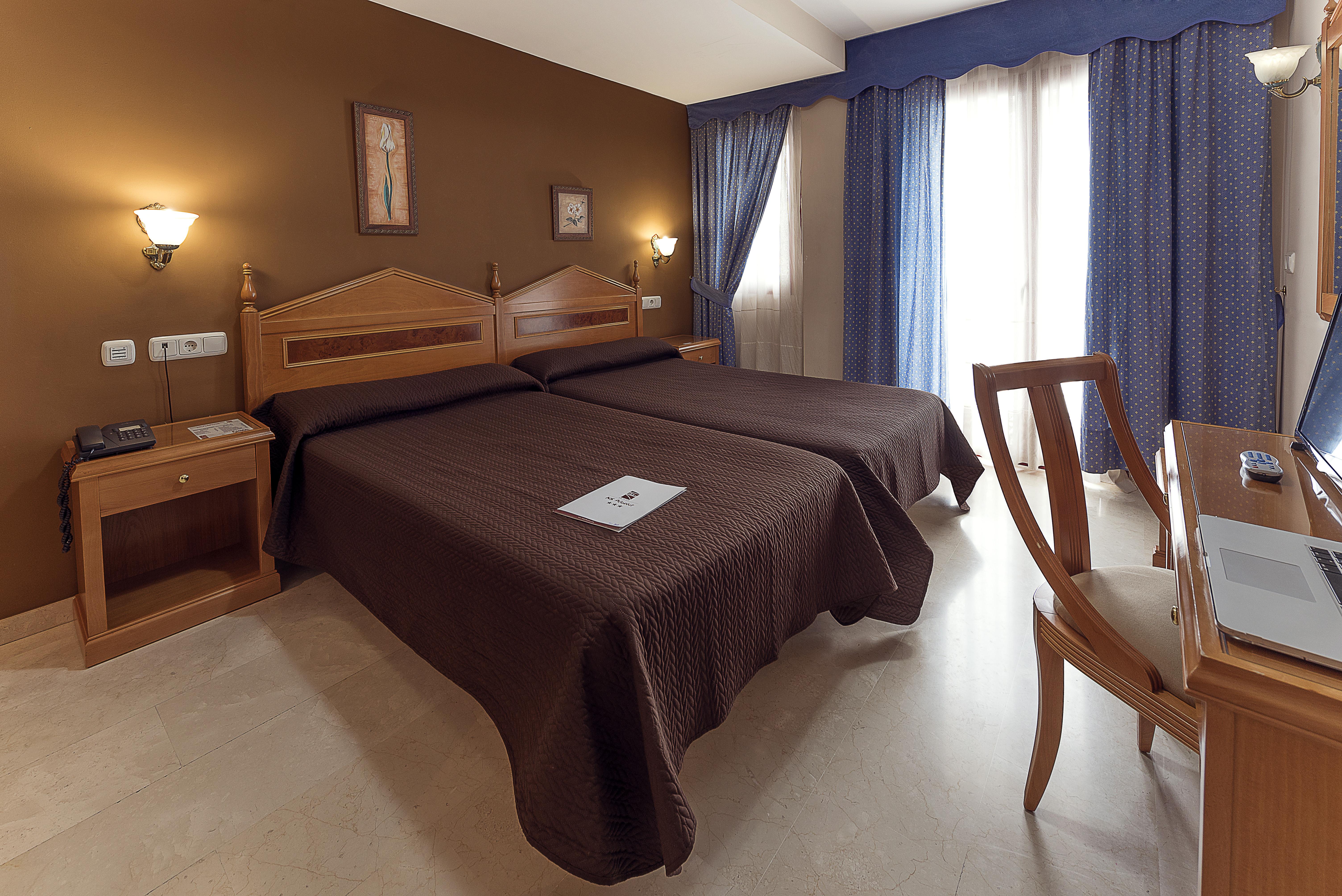 Hotel Tocina Business Albolote Dış mekan fotoğraf