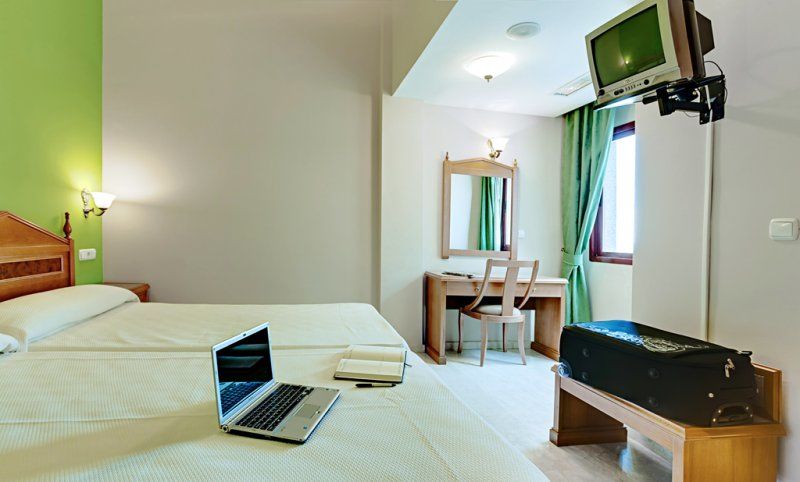 Hotel Tocina Business Albolote Dış mekan fotoğraf